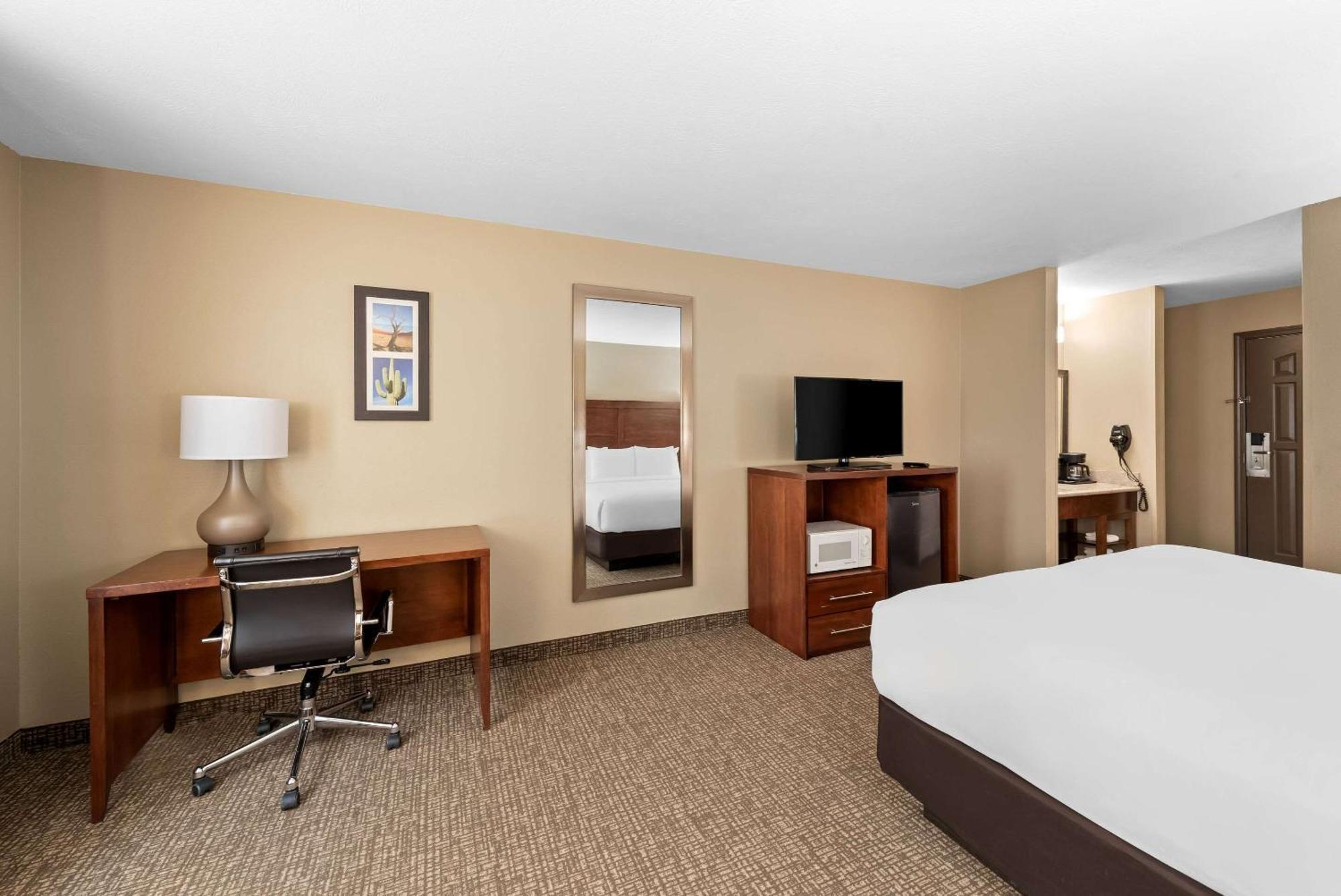 Comfort Inn & Suites El Centro I-8 Buitenkant foto