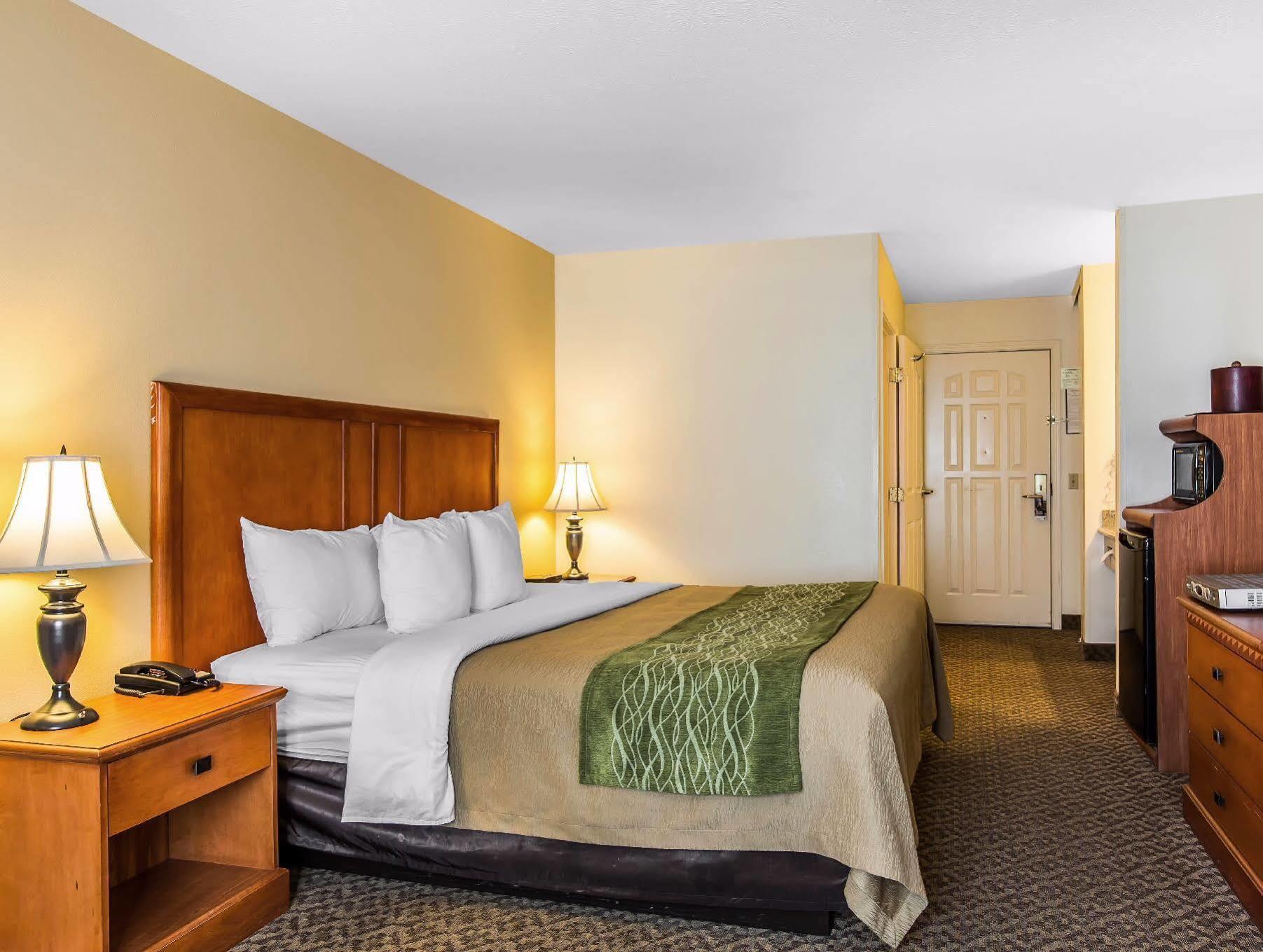 Comfort Inn & Suites El Centro I-8 Buitenkant foto